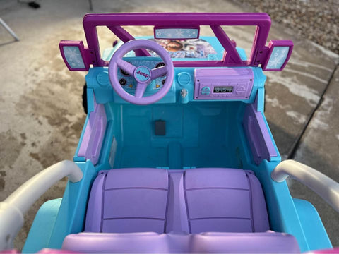 Power Wheels Disney Frozen Jeep Wrangler 12V Battery-Powered Ride-On
